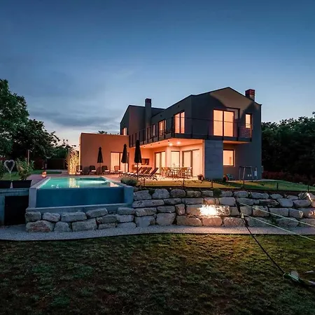 Perlin Holiday home Farini